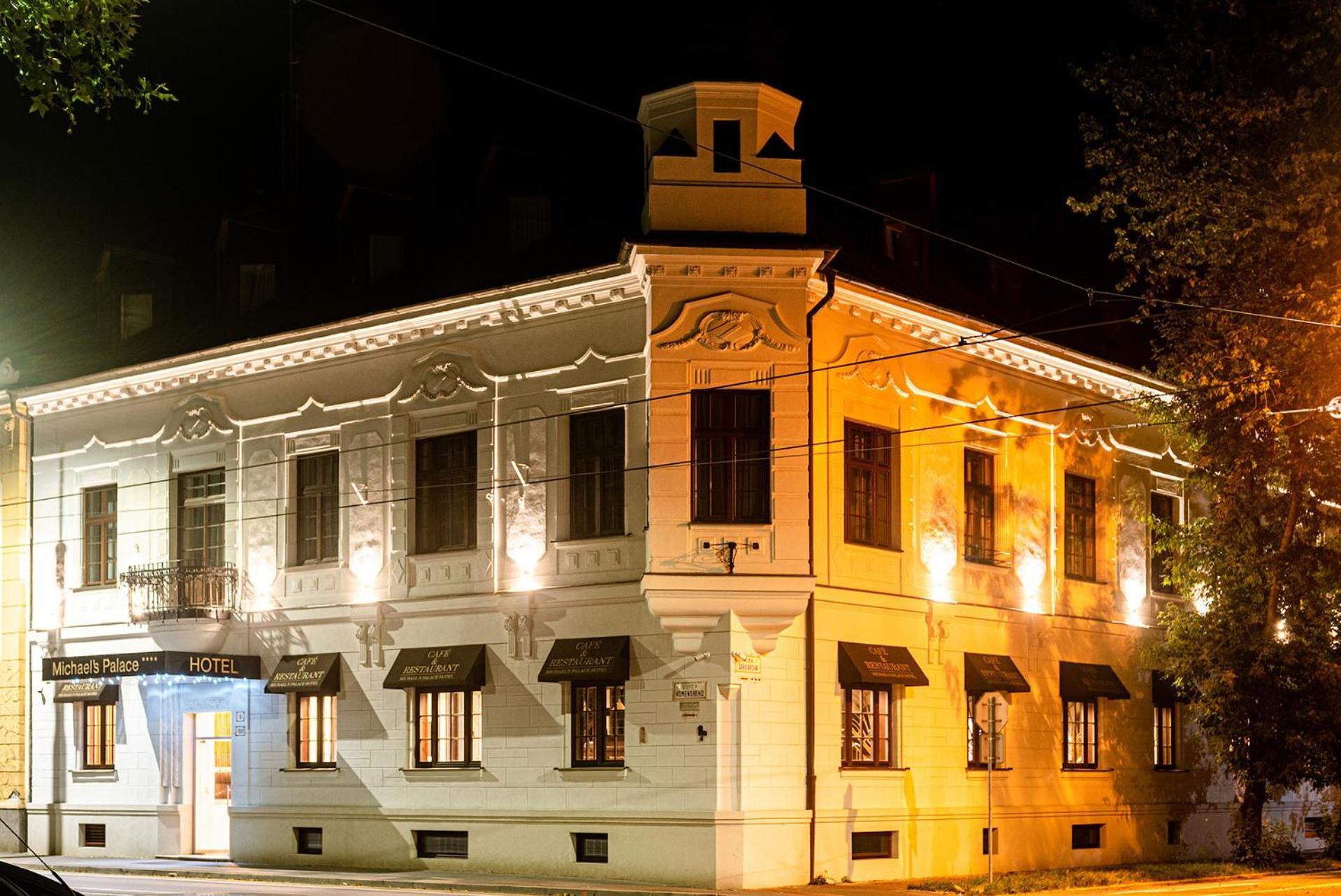 Hotel Michael's Palace 4*